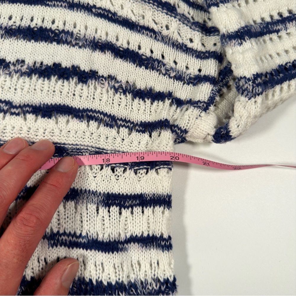 CAbi Women's Open Knit V-Neck Sweater Navy and White Stripes Size XS Oversized - Picture 5 of 7